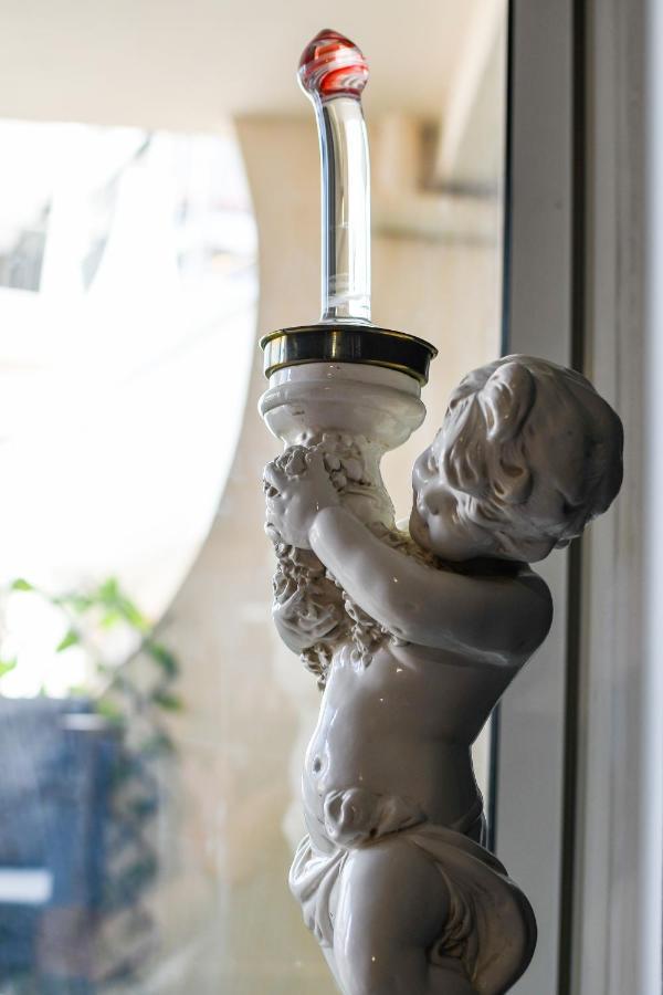 Le Cherubite: Entre Erotisme Et Baroque #Sexroom #Bdsm La Grande Motte Dış mekan fotoğraf